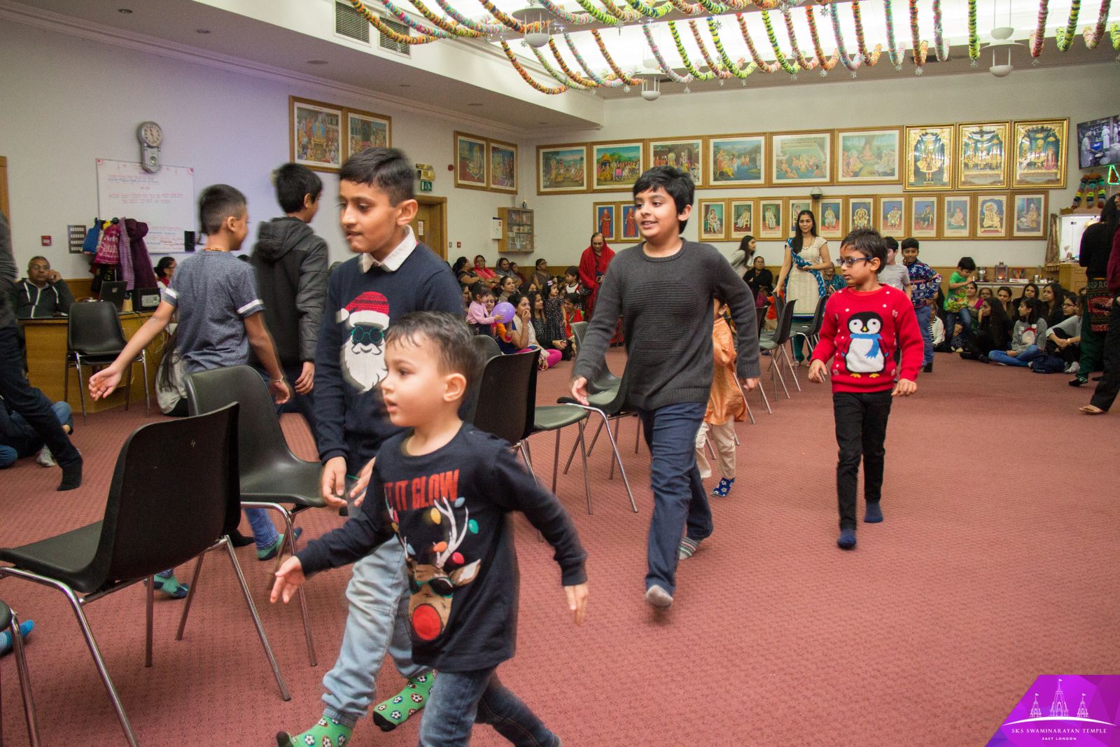 ©1987-2017 SKS Swaminarayan Temple East London